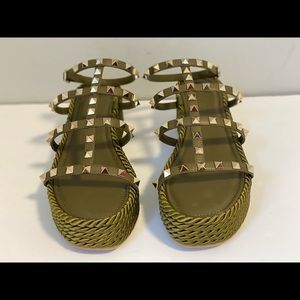 VALENTINO GARAVANI ROCKSTUD ROPE PLATFORM WEDGE